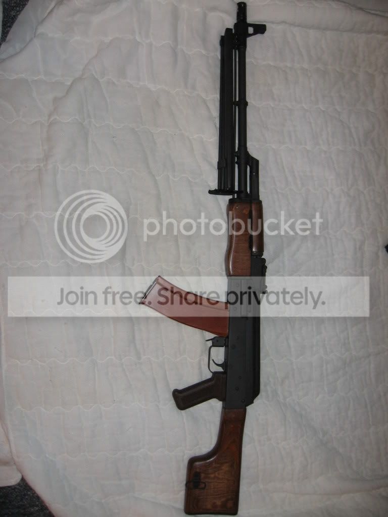 aks009.jpg
